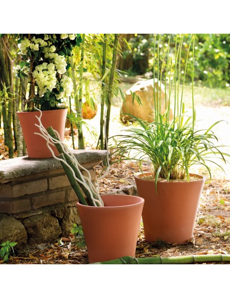 Maceta Vaso Cono Barro Rojo 26 cm | Durabilidad y Estilo para Interior y Exterior