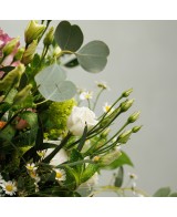 Ramo de lisianthus con flores silvestres de temporada - M
