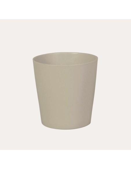 Maceta Cometa 26.5x26 cm Crema  Diseño Moderno y Resistente | Endanea Garden

